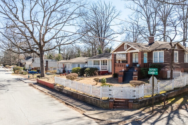Colonial Hills features predominantly mid-century homes, bungalows, and craftsman-style houses, many with front porches.