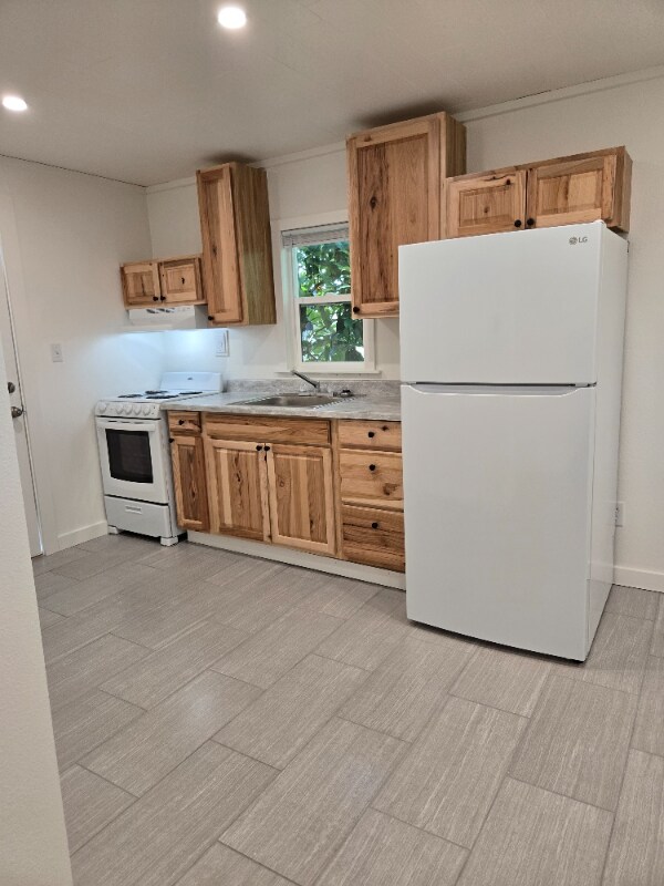 2119 Waldon St Unit 2119 Waldon St, Redding, CA 96001