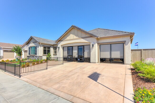 2025 Arbor Ridge Dr unit 36502658, Roseville, CA 95747 - photo 5