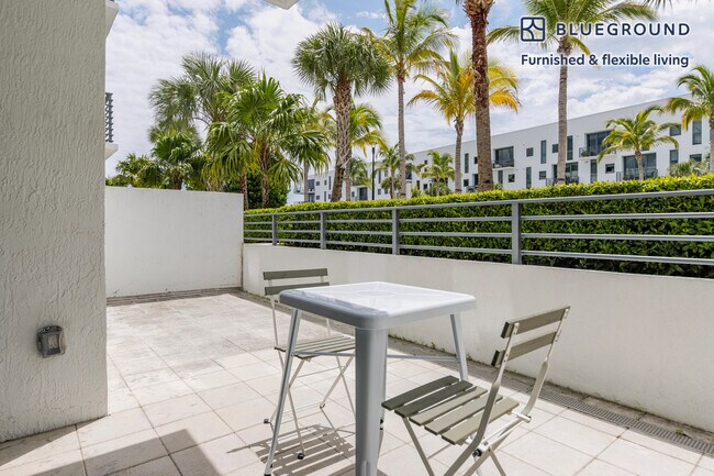 6445 NE 7th Ave unit FL2-ID157, Miami, FL 33138 - photo 4