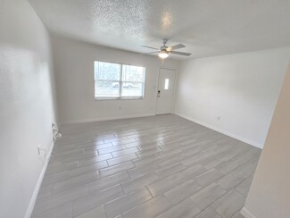2208 Irene St, Lutz, FL 33549