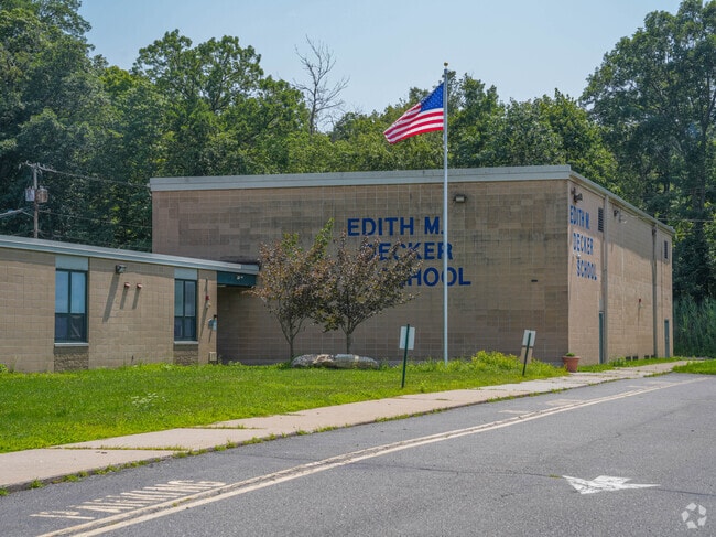 Edith M. Decker School has 138 Students.
