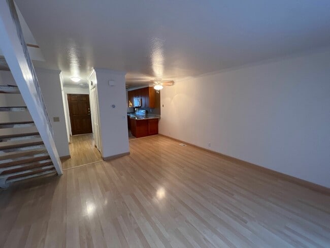 447 Oak Ave, Redwood City, CA 94061 - photo 4