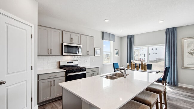 12851 Lawrence Way, Rogers, MN 55374 - photo 2