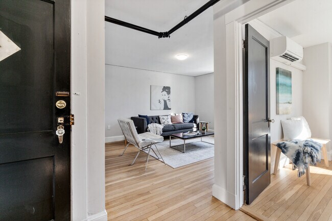 40 Butler Rd unit 407, Quincy, MA 02169 - photo 2