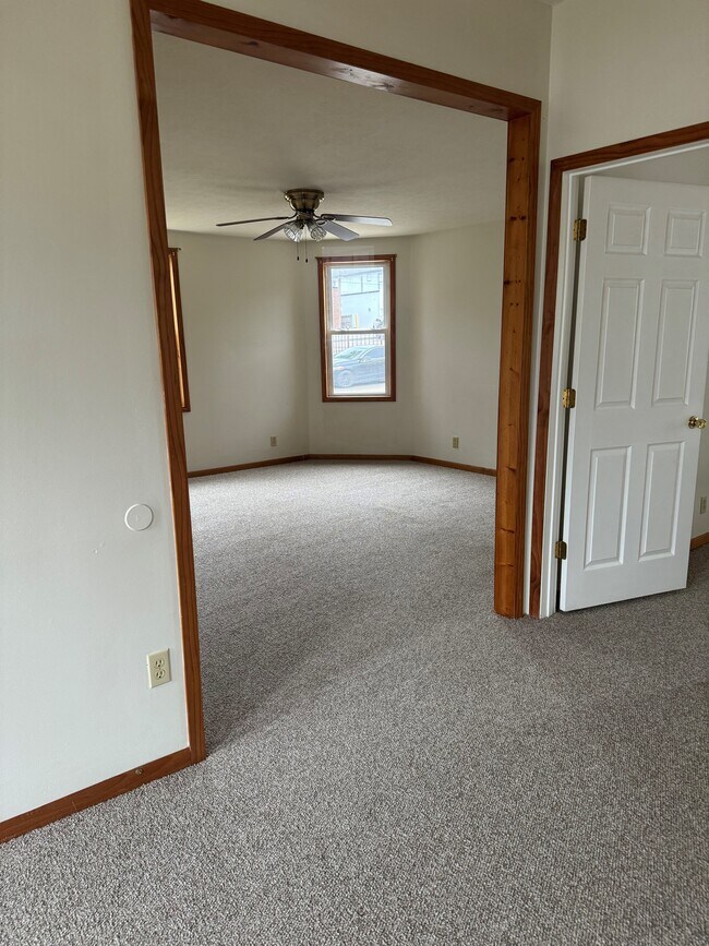 1201 Indiana Ave, New Castle, IN 47362 - photo 6