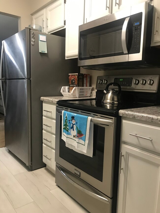 10092 Hideaway Cove, Aurora, OH 44202 - photo 3