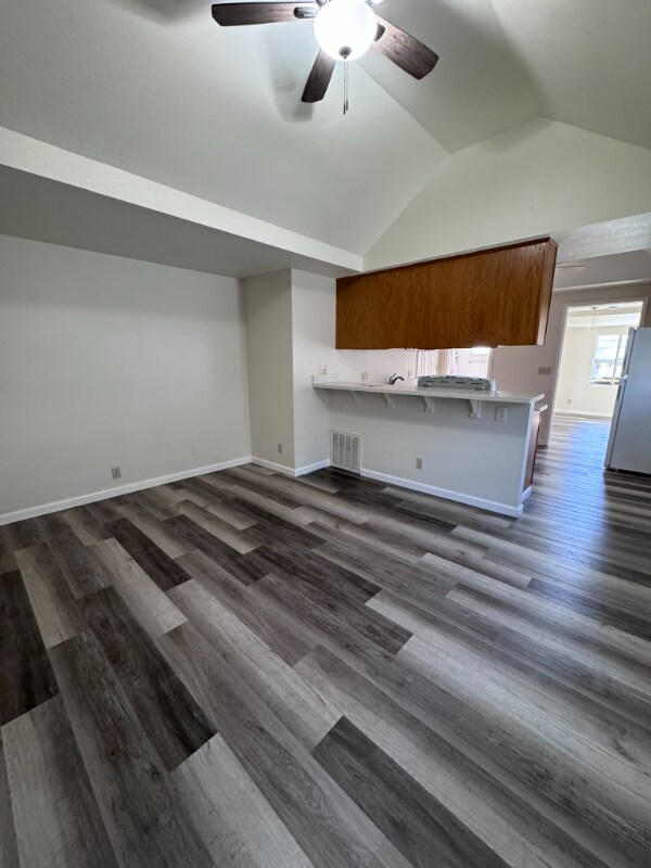 739 Indiana St unit A, Vallejo, CA 94590 - photo 4