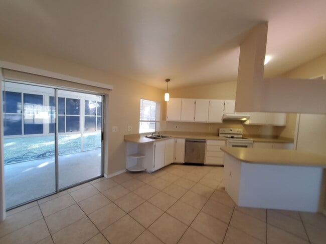 1436 SE 33rd Terrace, Cape Coral, FL 33904 - photo 6