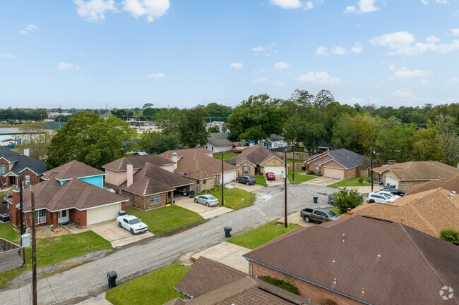 The quant and quiet neighborhood streets of Groves.