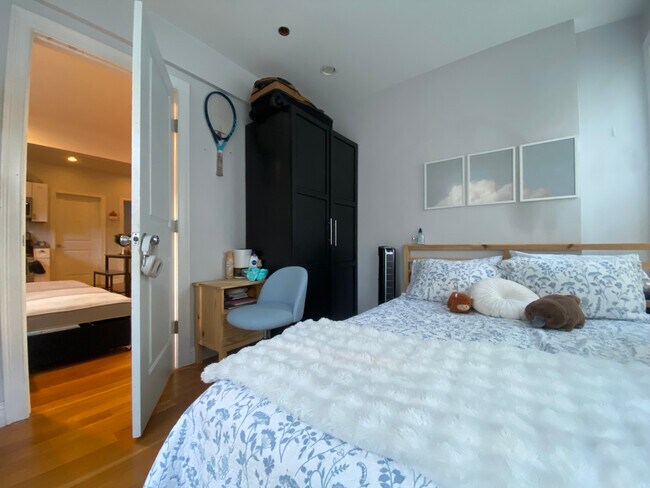 719 Parker St unit 4, Roxbury Crossing, MA 02120 - photo 6