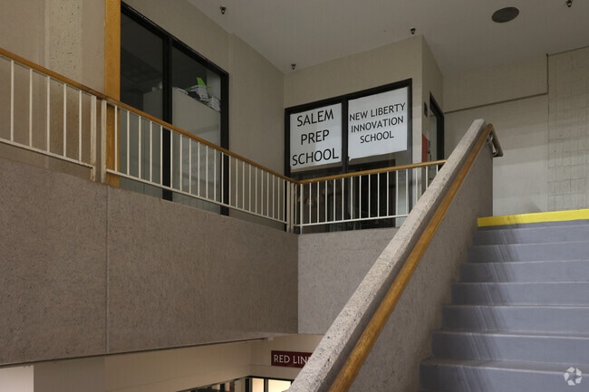 Salem Prep School has a student to teacher ratio of 3 to 1.