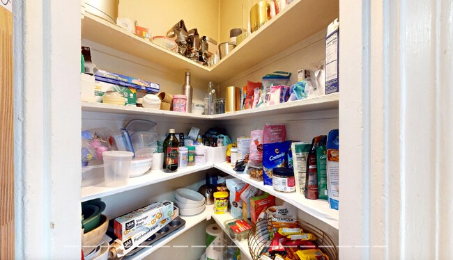 86 Hammond St unit 2, Boston, MA 02120 - photo 5