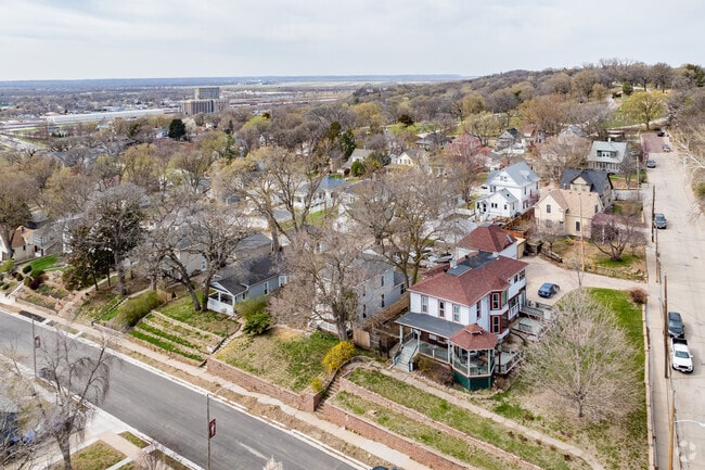 Most Lincoln-Fairview homes date to the turn of the 20th century.