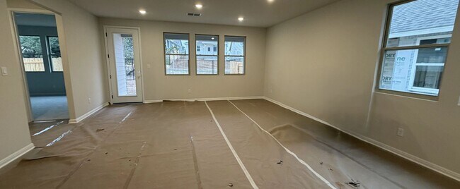 198 Crater Lake Dr, Dripping Springs, TX 78620 - photo 7