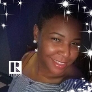 Shanelle Robinson