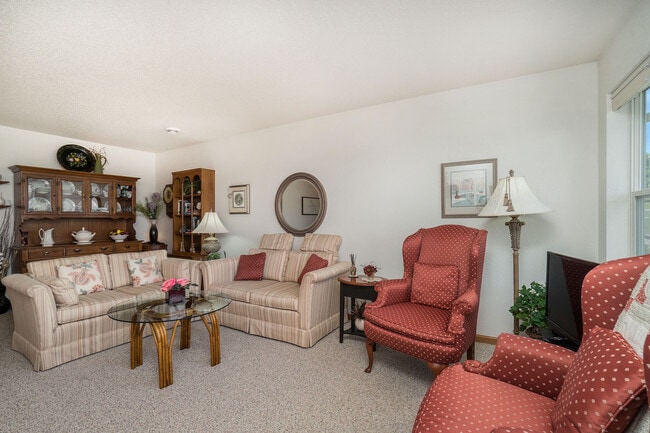 2600 Poetters Cir, Fairmont, MN 56031 - photo 4