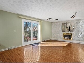 4422 Princess Anne Ct, Lorain, OH 44052