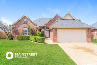 4829 Jay Matt Dr, Yukon, OK 73099