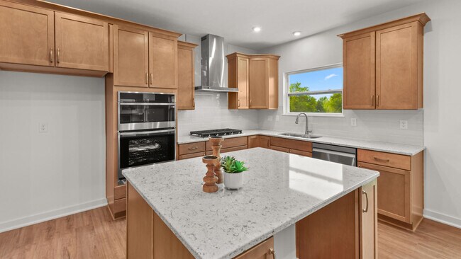 135 Magnolia Ln, Springboro, OH 45066 - photo 5