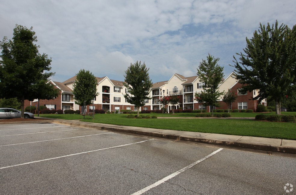 Ashton Hills, MacOn-bibb, GA 31210 - photo 1