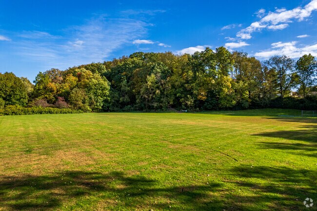 Large lots and open green spaces can be found in the Ellet neighborhood.