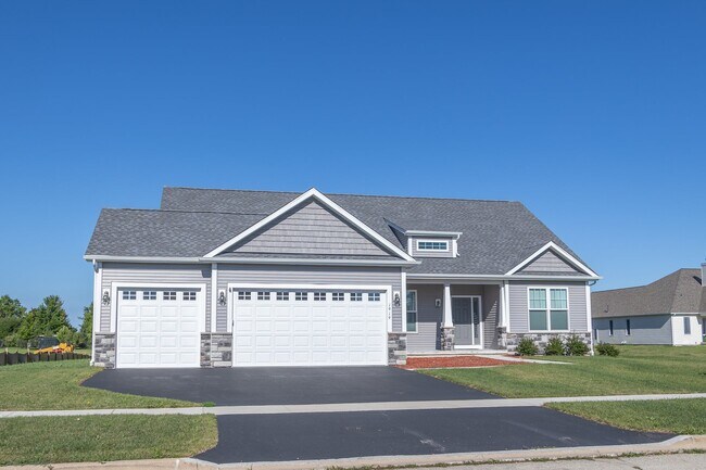 1219 Fox Hedge Trail unit 36455281, Hampshire, IL 60140 - photo 4