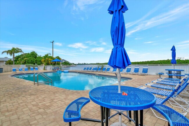 611 Destiny Dr unit ID1259389P, Ruskin, FL 33570 - photo 5