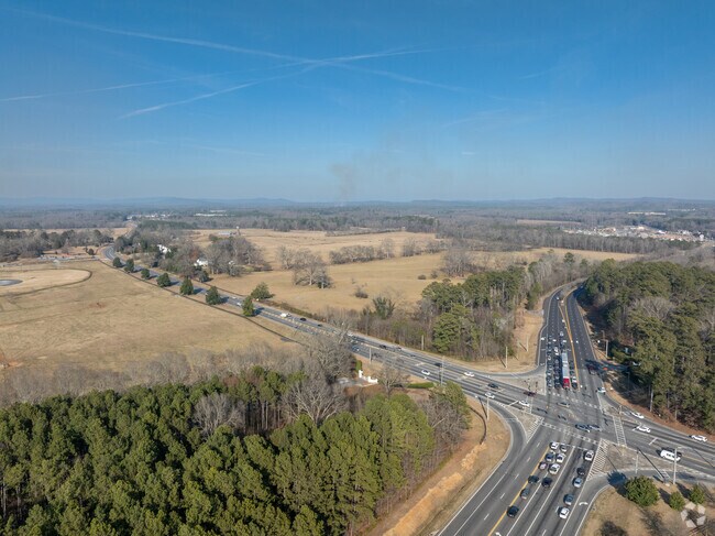 Interstate 27 gracefully winds through the stunning area near Rome, GA, providing delightful views and smooth access to this charming destination waiting to be explored.