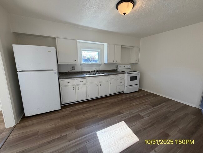 3219 S Vine St, Muncie, IN 47302 - photo 5