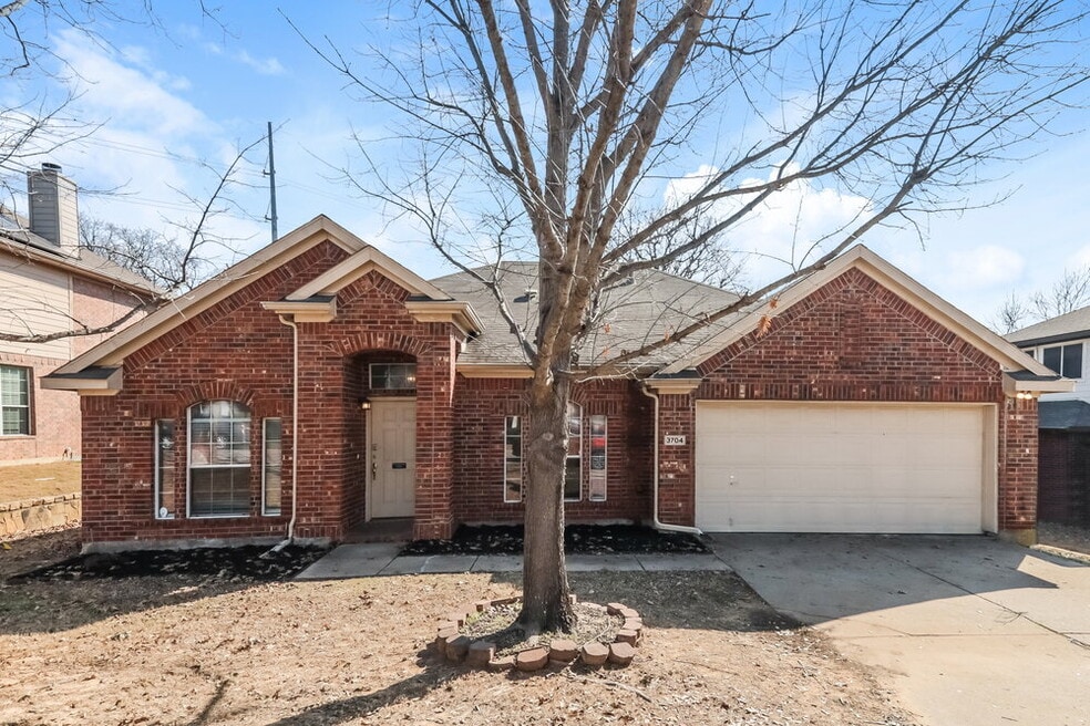 3704 St Johns Dr, Denton, TX 76210 - photo 1