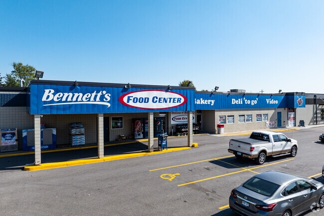 Bennett's Food Center is a go-to grocery stop for Plainview residents.