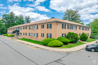 160 Concord St, Nashua, NH 03064