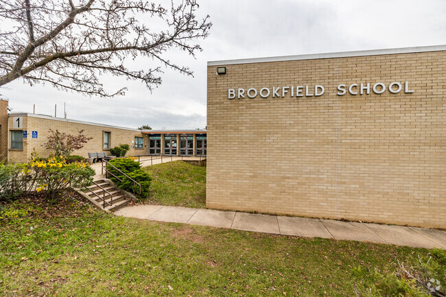 Brookfield Elementary 6