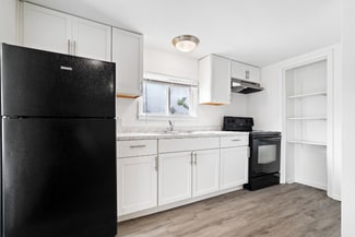 102 S West St Unit 5, Alexandria, IN 46001