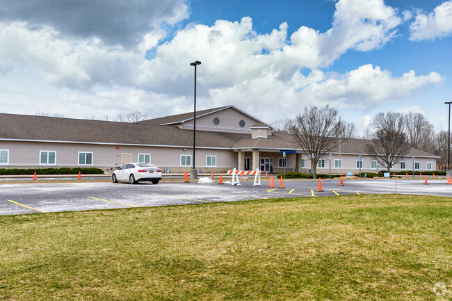 Holly Park Academy is a charter school serving students in grades K-8.