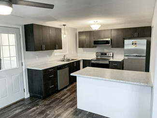 214 Larch Ave Unit 214, Onalaska, WI 54650