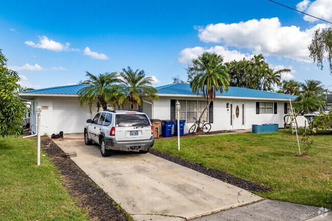 Single-family builds in Joel have stucco exteriors and roofs ranging from shingle to metal.