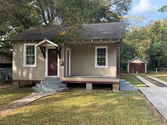 4559 Clayton Dr, Baton Rouge, LA 70805