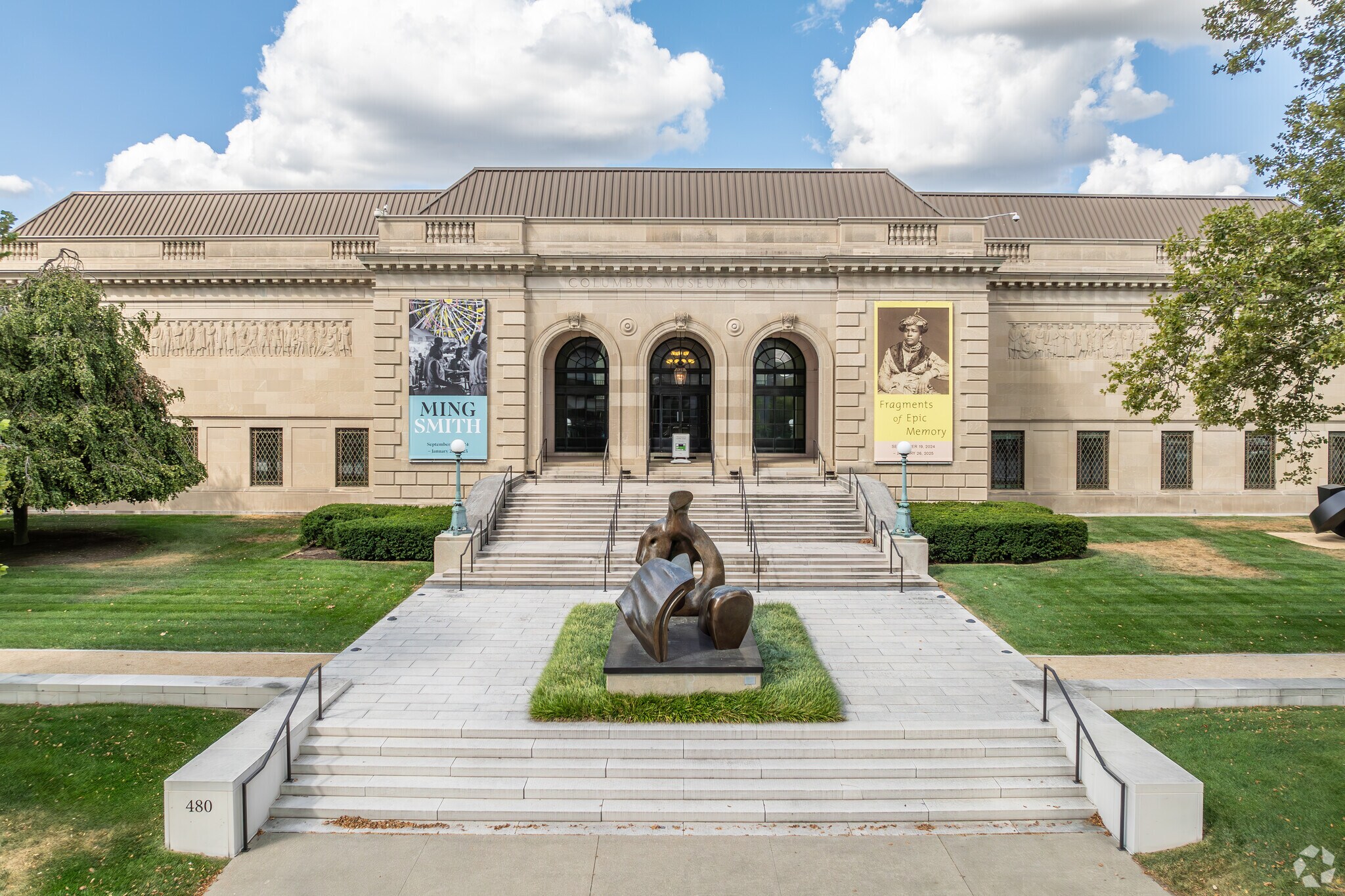 Rathburn Woods is a short drive from the Columbus Museum of Art, perfect for art lovers.