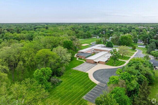 Patterson Intermediate Learning Center has ample parking for teachers and parents during events.