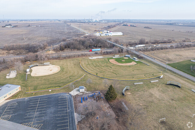 Minooka Elementary School offers students a large multi-use field and playground to enjoy.