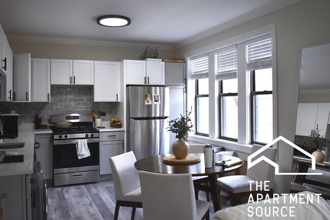 839 W Cornelia Ave unit 3S, Chicago, IL 60657 - photo 4