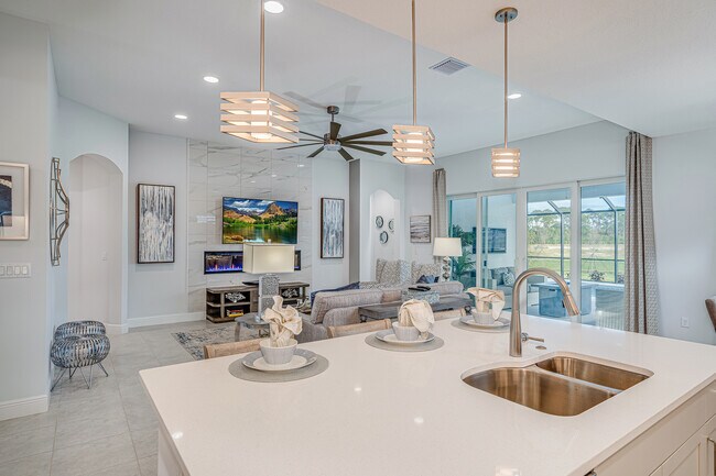 6450 High Pointe Way unit 36462655, Vero Beach, FL 32967 - photo 5