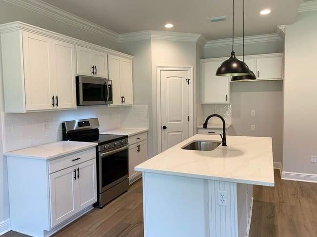 15371 Murphy St, Gulfport, MS 39503 - photo 2