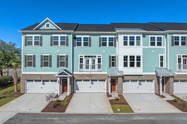 8461 Waltzing Ct, Myrtle Beach, SC 29572 - photo 2