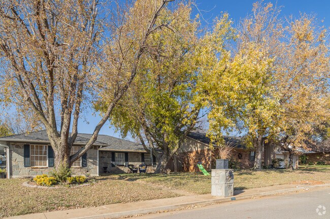 Oak Brook residents enjoy spacious homes nestled among dense, mature trees.