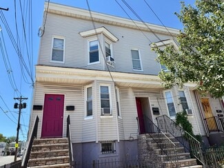 419 S 7th St, Harrison, NJ 07029