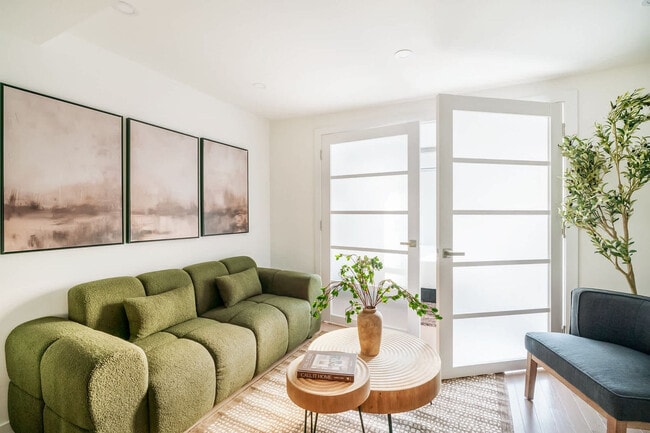 335 E 22nd St unit ID1356853P, New York, NY 10010 - photo 4