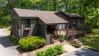 32 Fern St, Concord, MA 01742